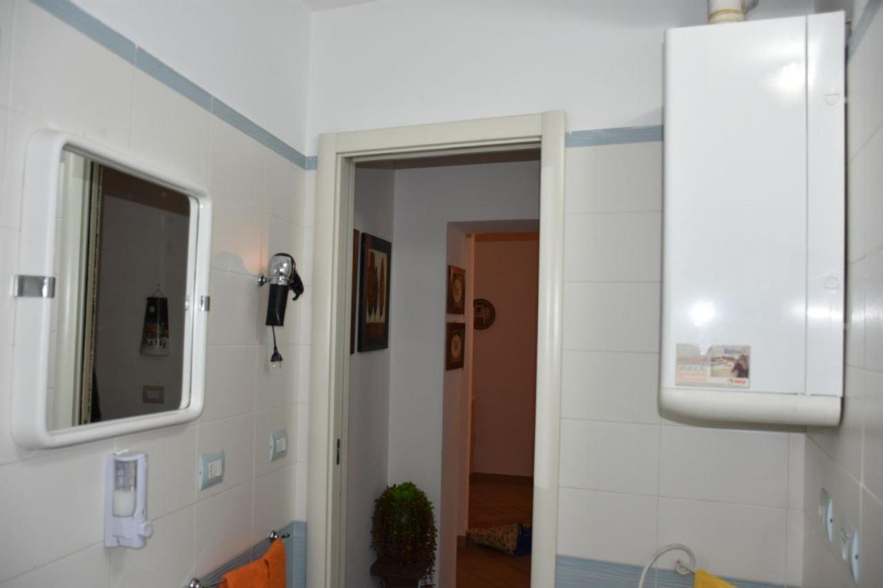 Casa Ischia Apartment เปรูจา ภายนอก รูปภาพ